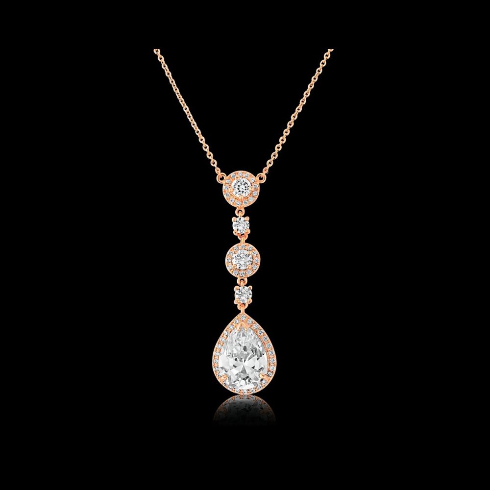 Tijdloze ketting met Zirkonia versierde hanger