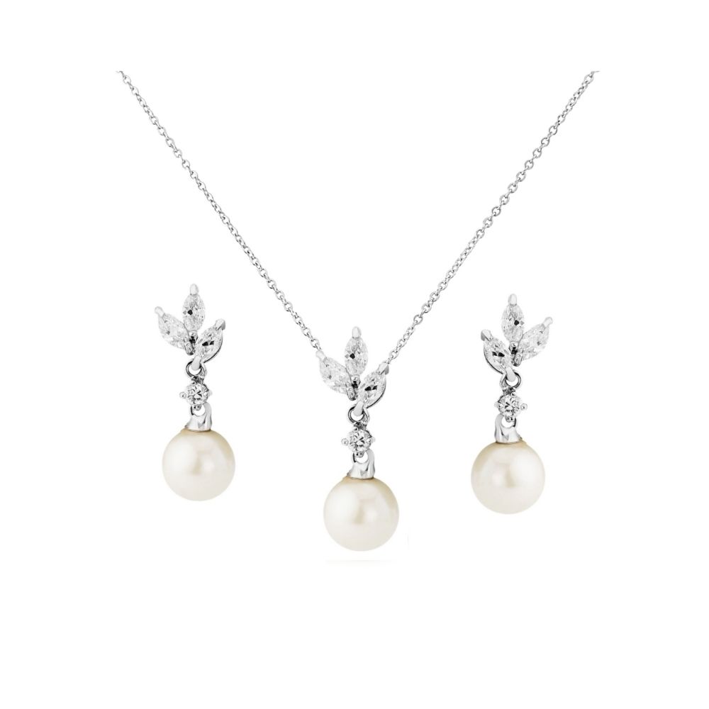 Parel sieraden set met bijpassende oorbellen