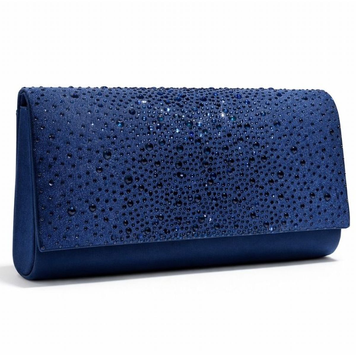 Zijaanzicht van de Navy blauw enveloptasje rijkelijk versierd met glazen halve bolletjes, welke druppel gewijs zijn verspreid over de klep