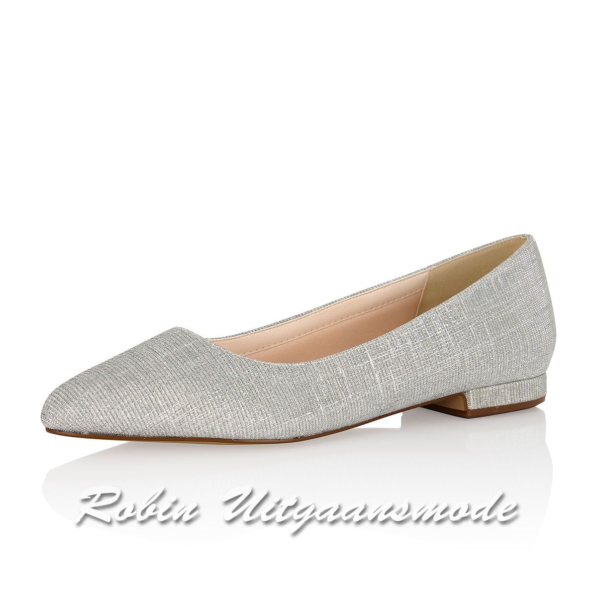 Zilverkleurige Comfortabel gesloten ballerina in metallic kleuren