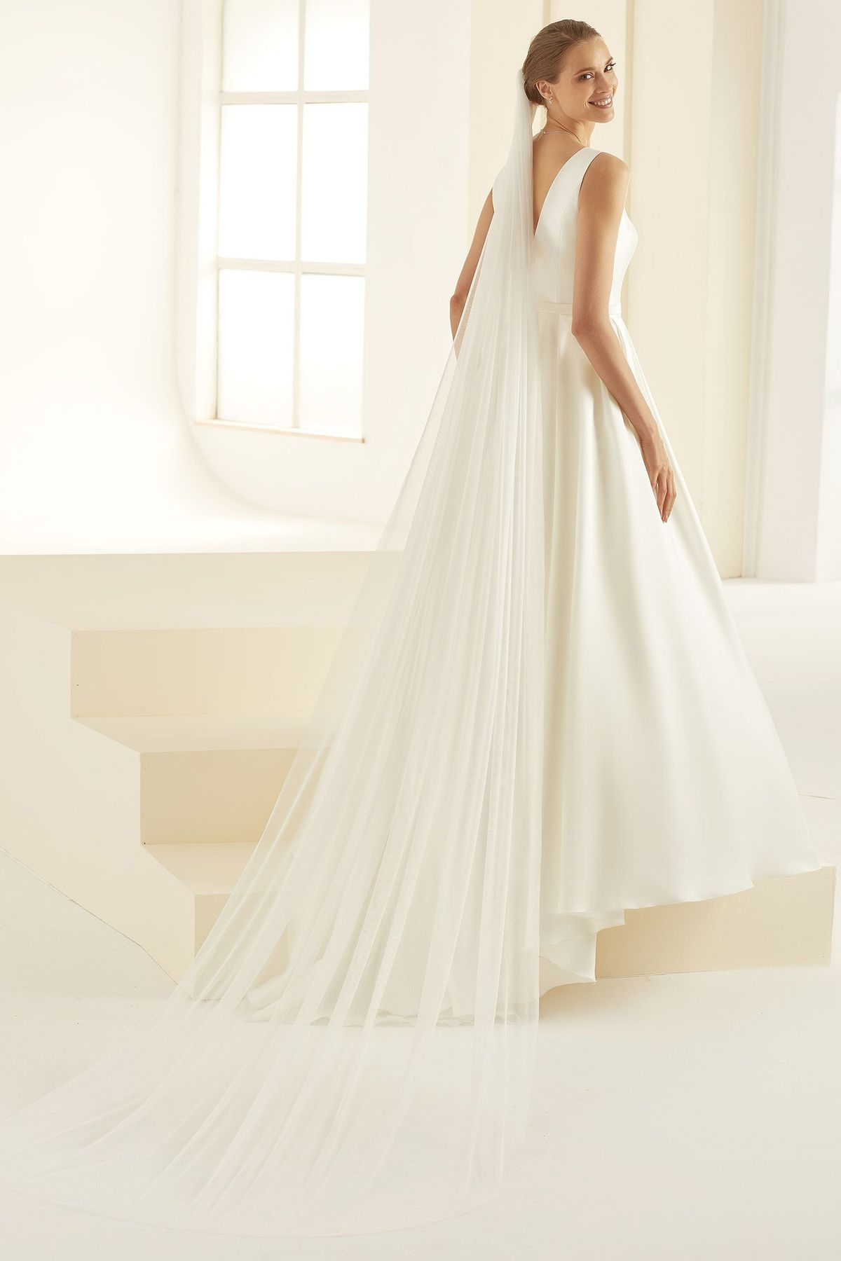 Sluier van glitter tule, lengte 220cm, de soft tule is rijkelijk voorzien van kleine glitters