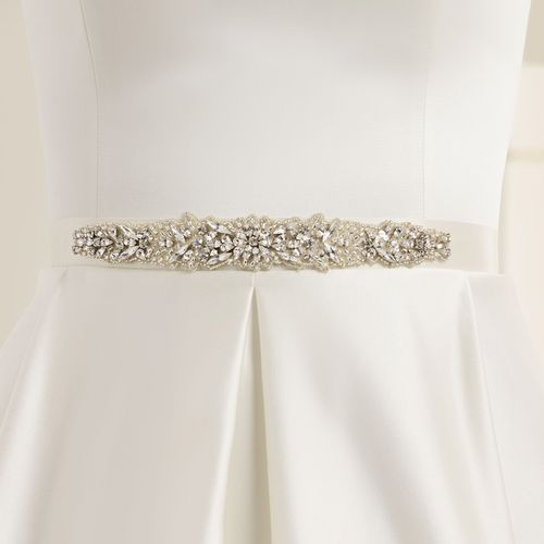 Elegante satijnen riem met verfijnde sierstenen