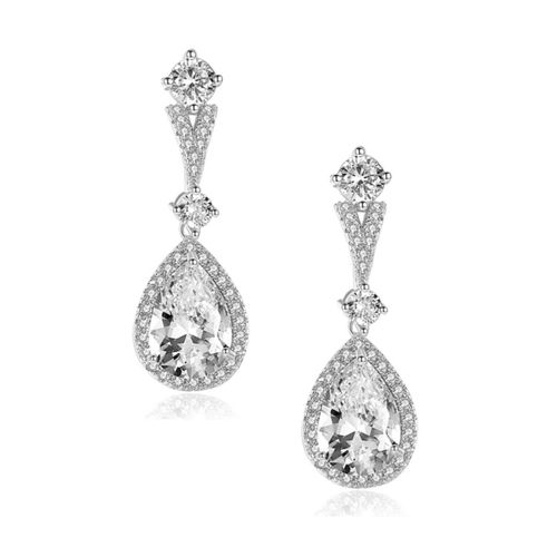 Kleine oorstekers met geslepen cubic zirkonia kristal
