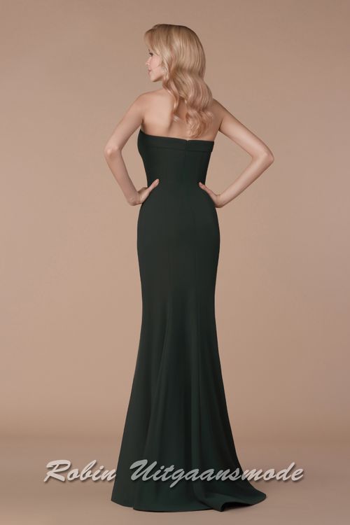 Achterkant van de Sweetheart strapless galajurk met zeemeermin model rok en kleine sleep