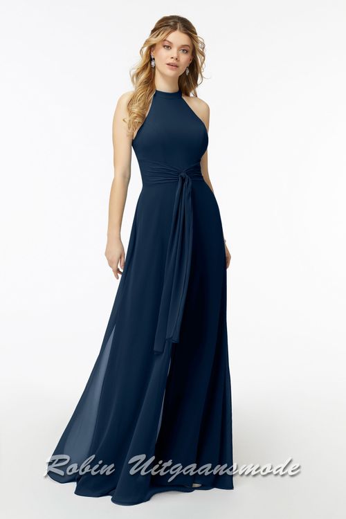 Navy blauwe Gala broekpak van chiffon met een hoge haltersluiting, wijde pijpen en sjerp tailleband