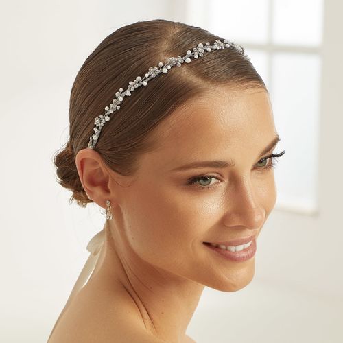 Bruidsdiadeem met zilveren strass steentjes en parels