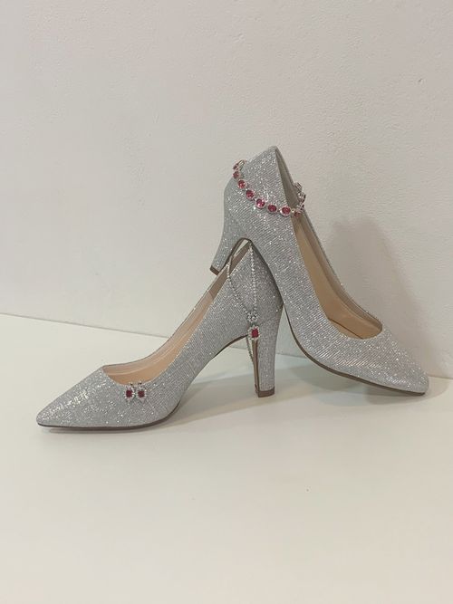 Zilver glitter accessoires om je outfit mee af te stylen